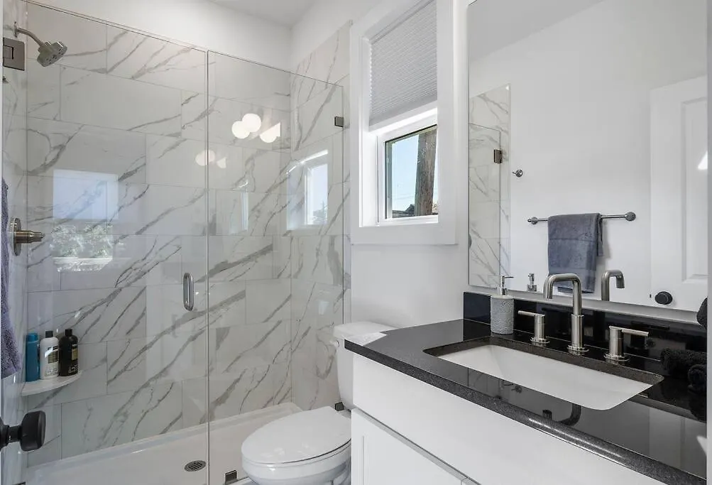 Apartment Duplex With Balcony And Spacious Dog-Friendly Oasis! Richmond United States